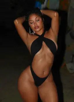 Charla — Buca Yabancı Escort escort ilanı