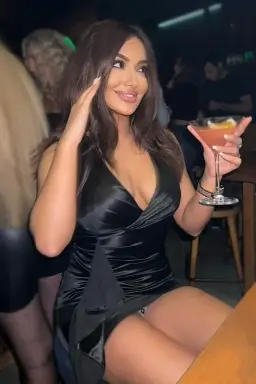 Türk Escort Bayraklı escort ilanı